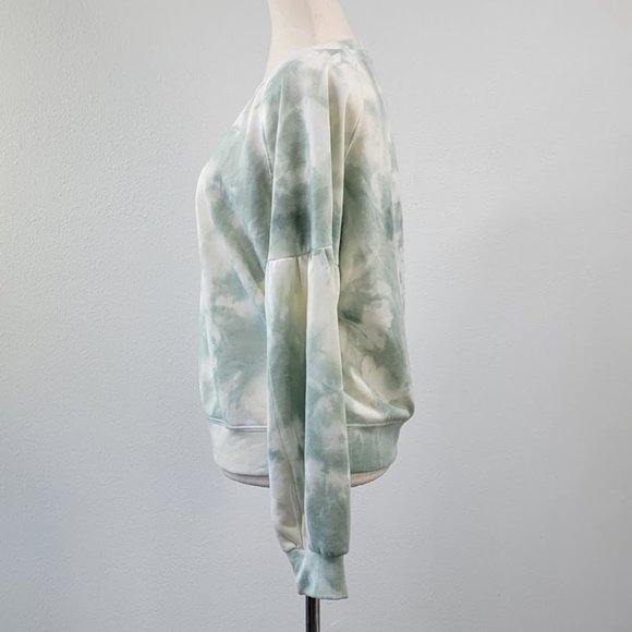 ALL IN FAVOR Tie Dye Crewneck Sweatshirt sage Sz M NEW - Picture 4 of 8